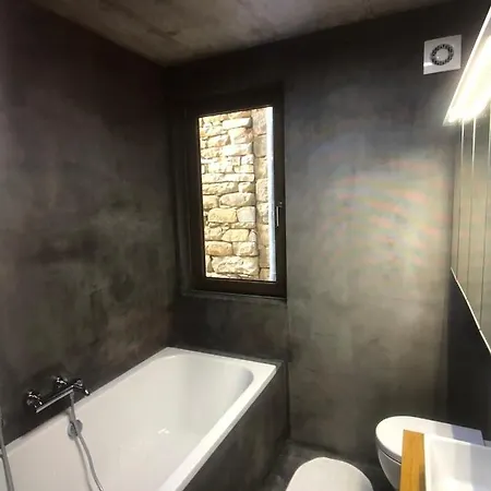 Contemporary House Padna Holiday home *